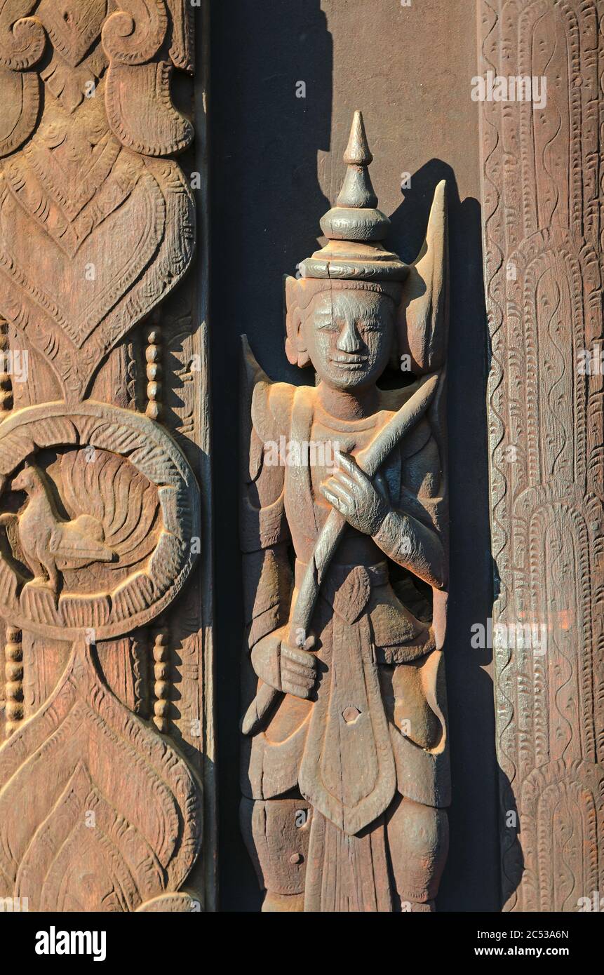 Statuetta piccola. Abbazia di Shwe Inbin. Mandalay. Myanmar Foto Stock