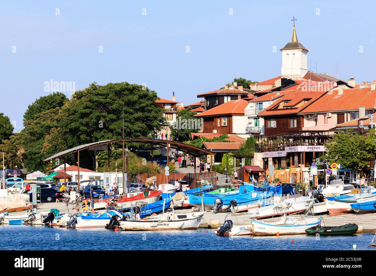 Barche da pesca nel porto di Nessebar, Bulgaria. Foto Stock