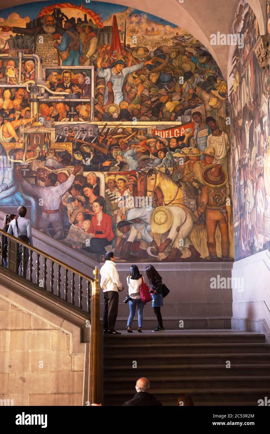 Diego Rivera murale, Palacio Nacional, Città del Messico Foto Stock