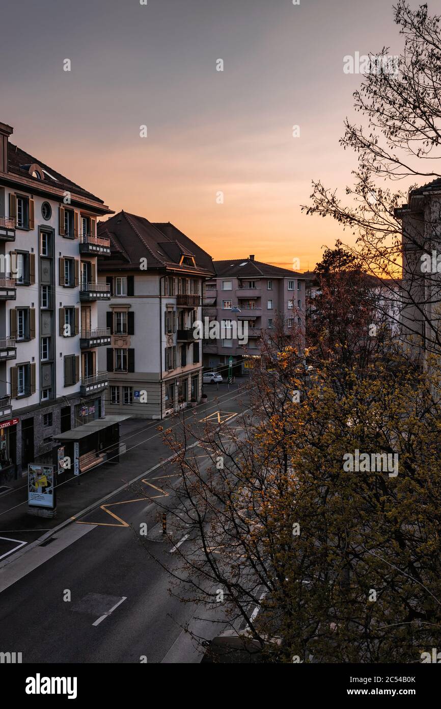 Bellissimo tramonto a Losanna, Svizzera Foto Stock