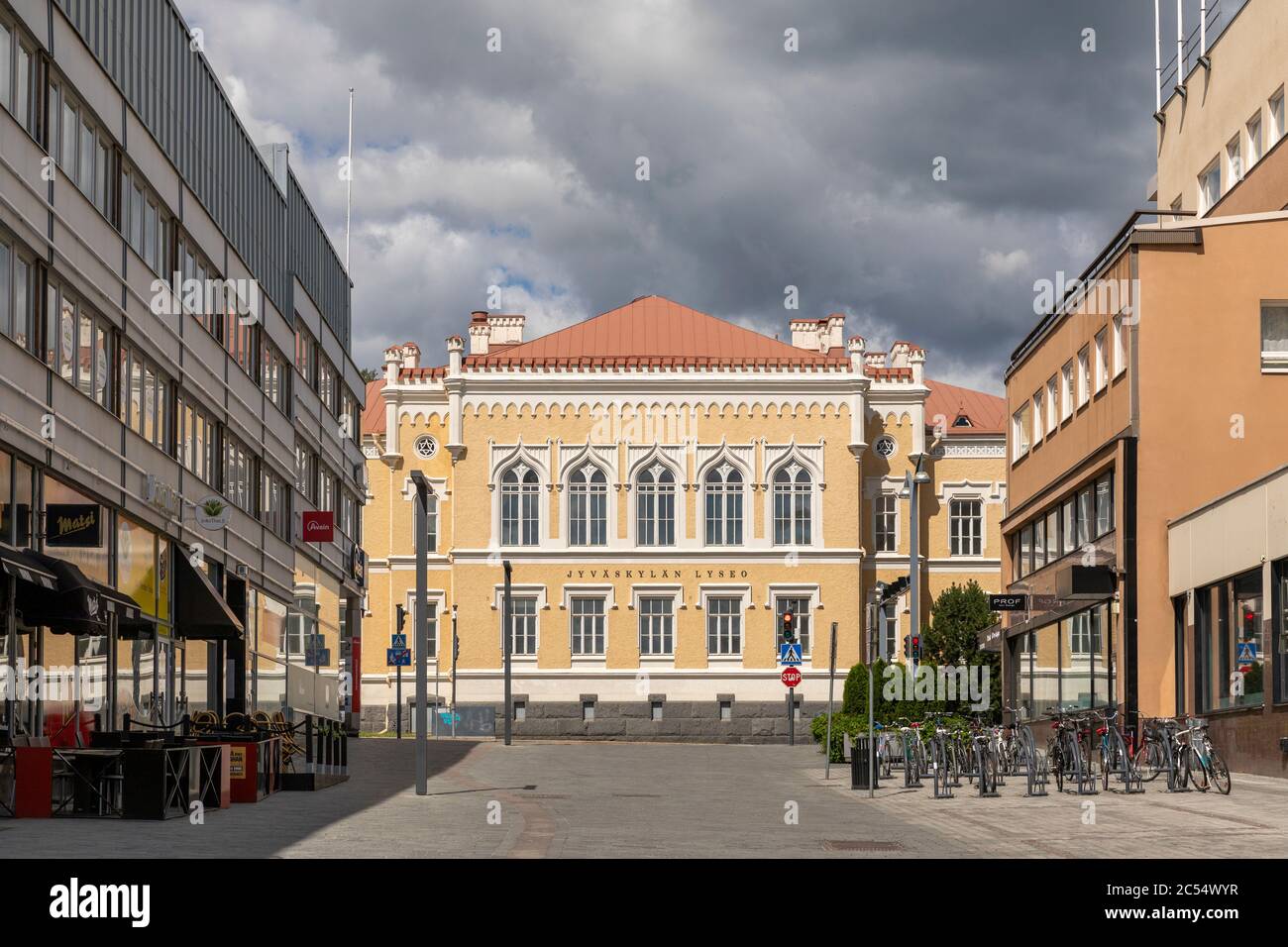Jyväskylä Lyceum è stata la prima scuola a dare istruzione in lingua finlandese. Il vecchio edificio è stato costruito nel 1902 ma attualmente la scuola lavora altrove. Foto Stock