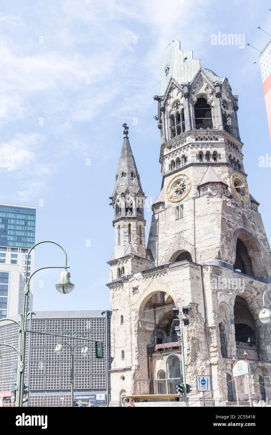 Chiesa commemorativa dell'Imperatore Guglielmo, Charlottenburg-Wilmersdorf, Berlino, Germania Foto Stock