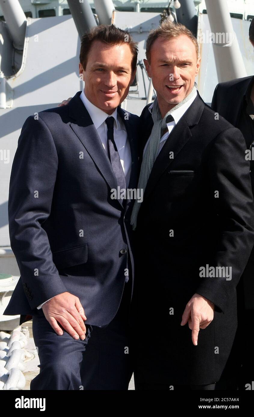 Spandau Ballet fotocellula su HMS Belfast, Londra 25 marzo 2009: Martin Kemp (a sinistra) e Gary Kemp Foto Stock