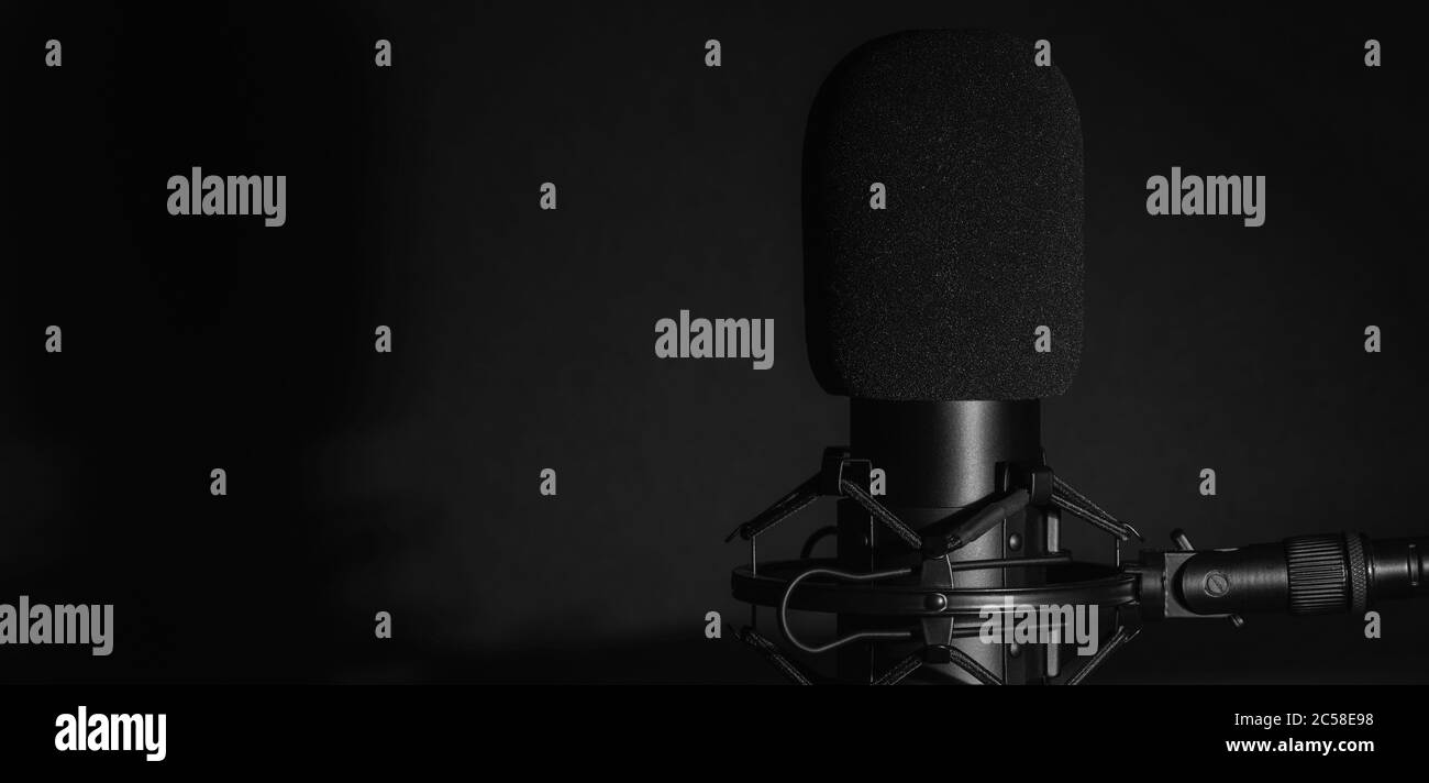 Microfono Studio per registrare podcast con la posizione per il testo Foto Stock