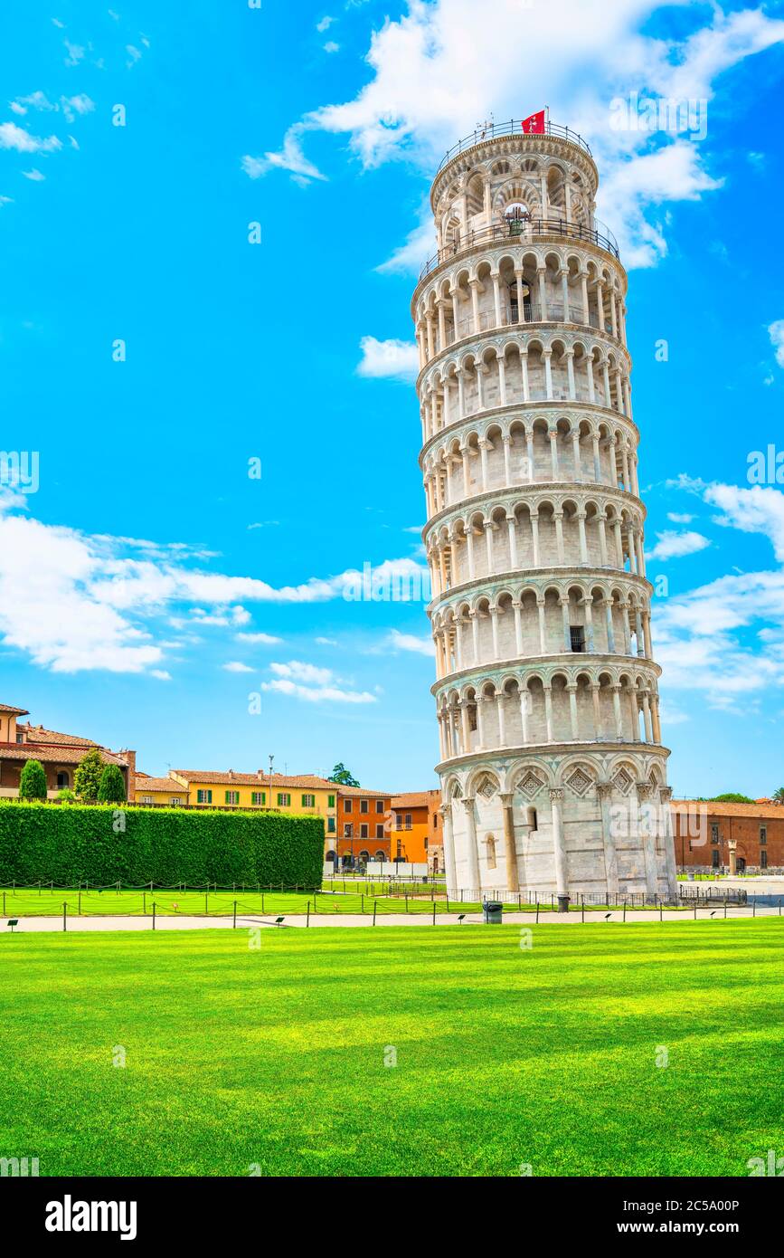 Torre di Pisa o Torre pendente di Pisa, Piazza dei Miracoli o Piazza dei Miracoli. Toscana, Italia, Europa. Foto Stock