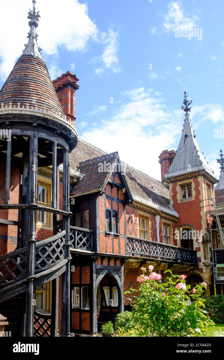 Intorno alla città di Bristol, Regno Unito. Le John Foster Allmshouses. FPounded nel 1483 Foto Stock