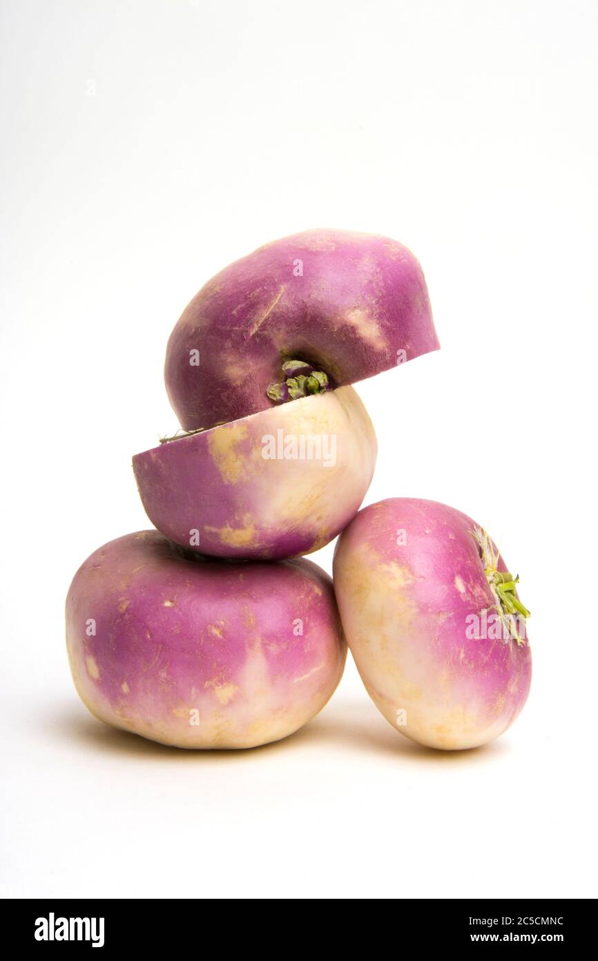 Rape isolate su sfondo bianco Foto Stock