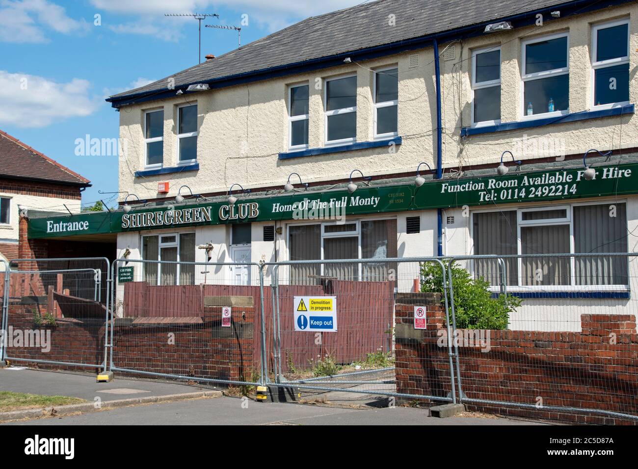Sheffield UK – Maggio 14 2020: L'iconico Shirewered Club, sede del Full Monty, ha chiuso e programmato la demolizione a Shirewered Foto Stock
