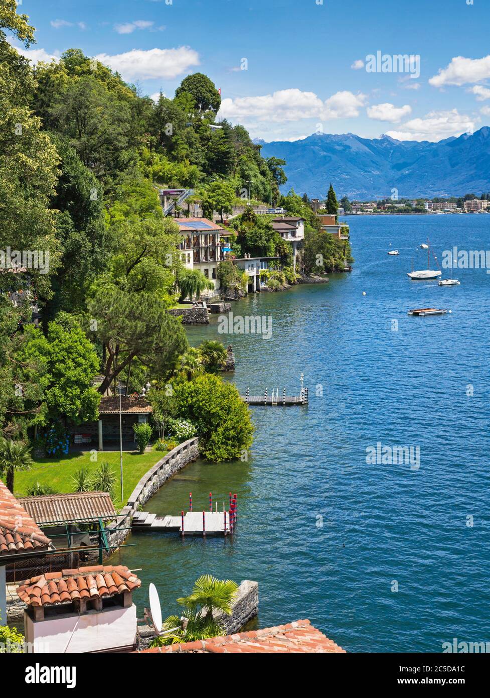 Proprietà sulle rive del Lago maggiore vicino Ascona, Canton Ticino, Svizzera. Foto Stock