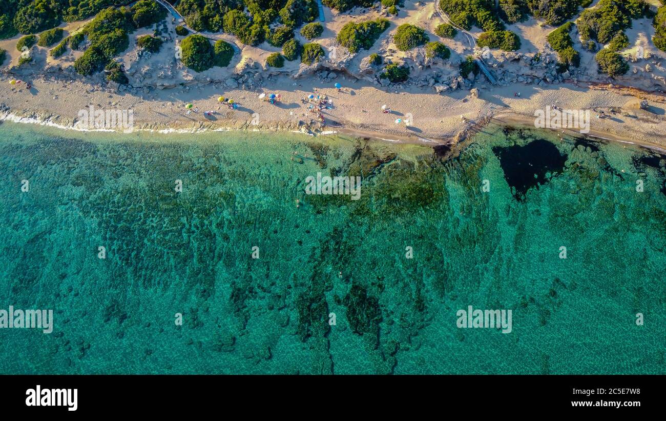 Punta Prosciutto è un meraviglioso tratto della costa salentina, parte del comune di Porto Cesareo, Puglia, Italia meridionale. Lunga spiaggia Foto Stock