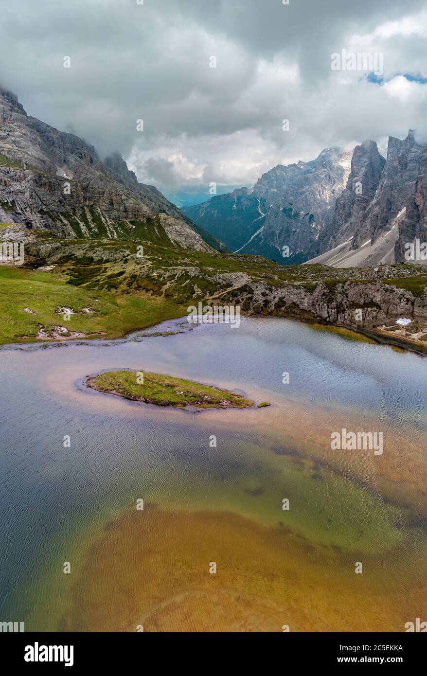 Vista aerea dei Laghi dei piani e della Valle dell'Altenstein (Val Sasso Vecchio) è una valle laterale lunga 4 km Foto Stock