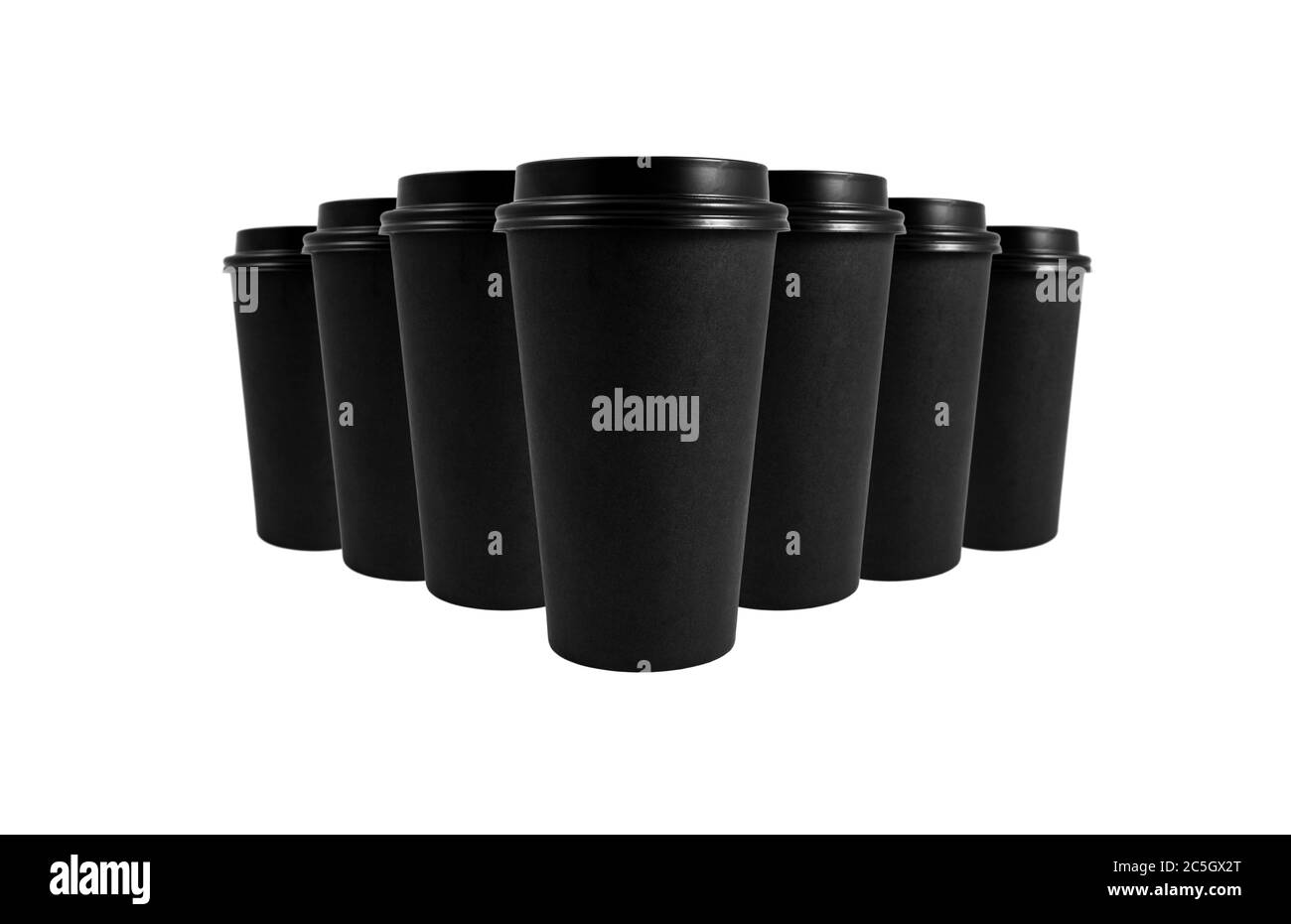 Caffè nero di carta da asporto cupы formati diversi isolati su sfondo bianco Foto Stock