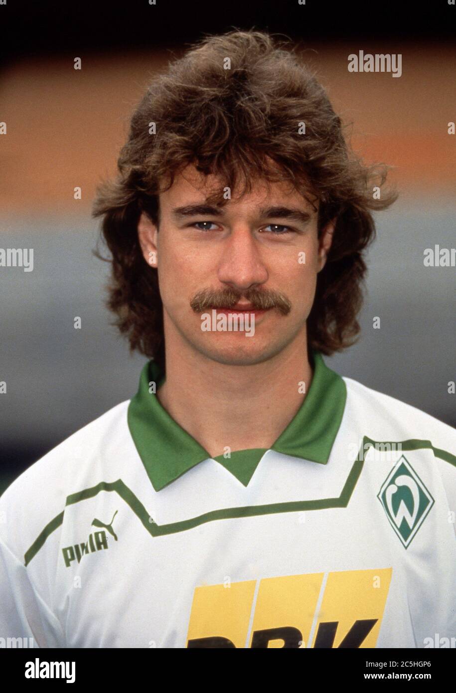 Calcio, primo: 1993 Calcio, 1. Bundesliga, 1993/1994, 93/94 archivio immagini, archivio ritratti, foto shoot, SV Werder Bremen, team 1993/1994 Marco Bode, mezza figura, ritratto | utilizzo in tutto il mondo Foto Stock