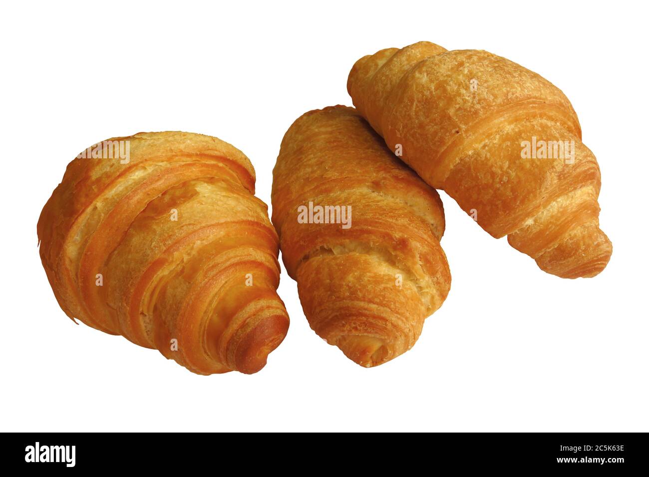 Croissant isolati su sfondo bianco. Tracciato di ritaglio incluso. Foto Stock