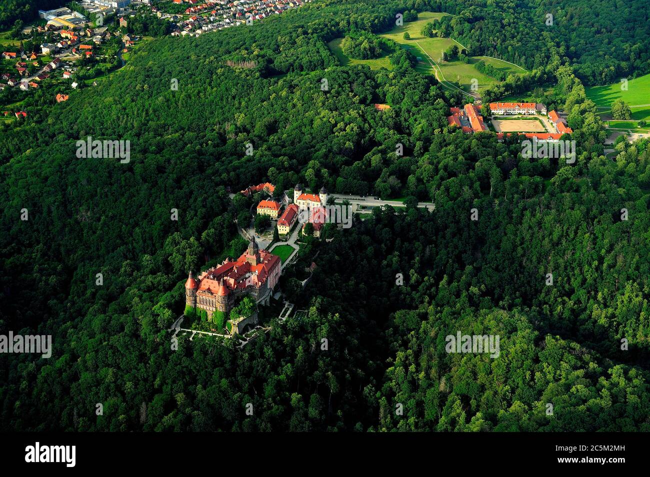 Geografia / viaggio, walbrzych, polonia, castello Ksiaz, zamek Ksiaz, Ksiaz, Polska, Polonia, slask dolny, bassa slesia, aero, aria, stagione, paesaggio, Foto Stock