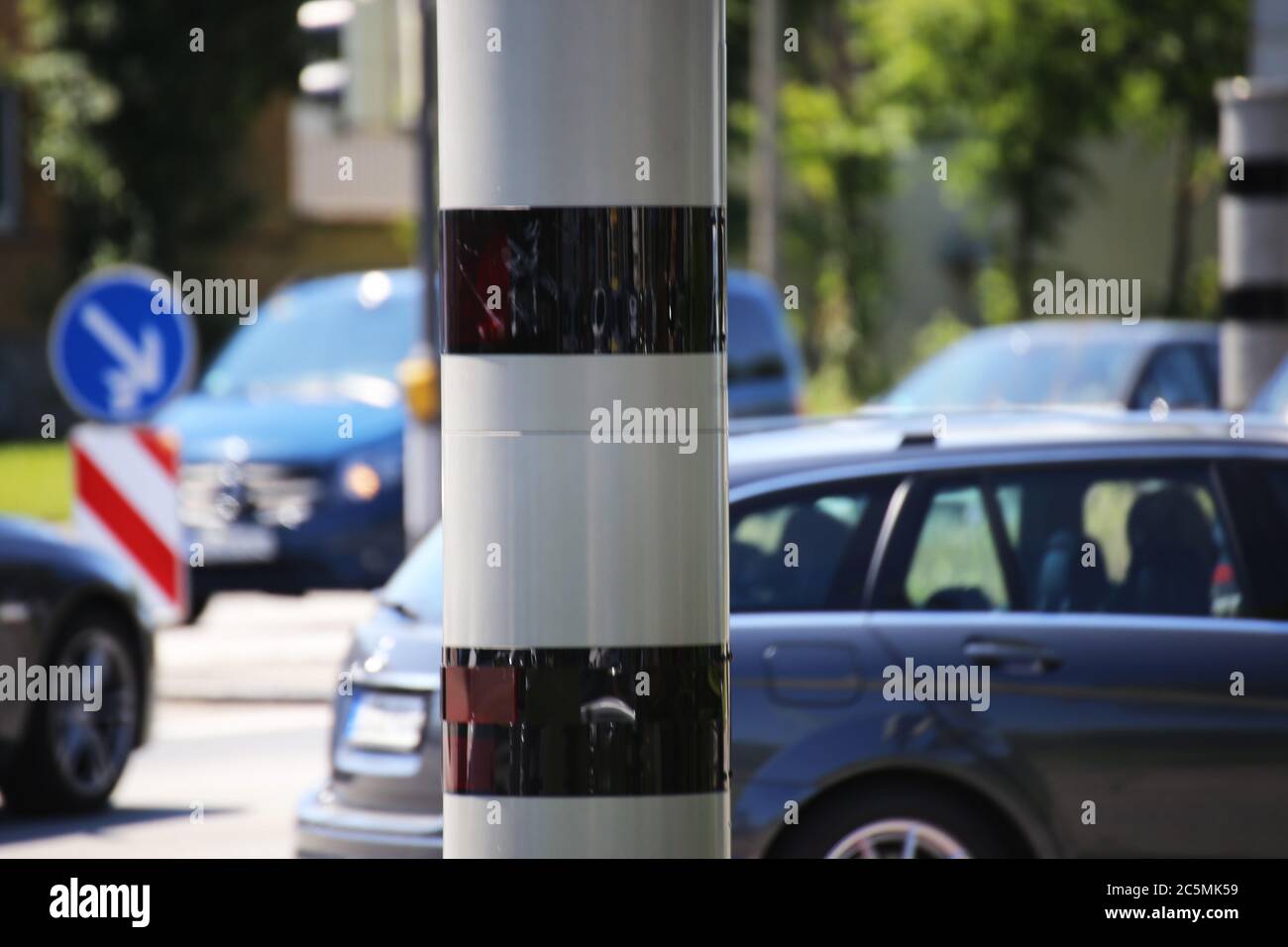 Primo piano di una trappola della velocità Foto Stock