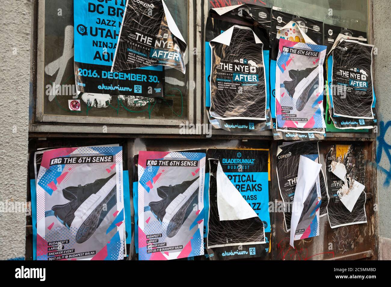 Posters, Nagymező utca, Terézváros, Budapest, Ungheria Foto Stock