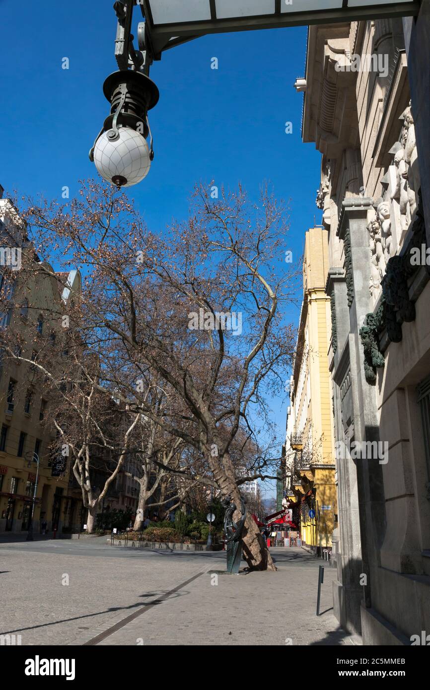 Fuori dall'Accademia di Musica Liszt, Liszt Ferenc tér, Terézváros, Budapest, Ungheria Foto Stock