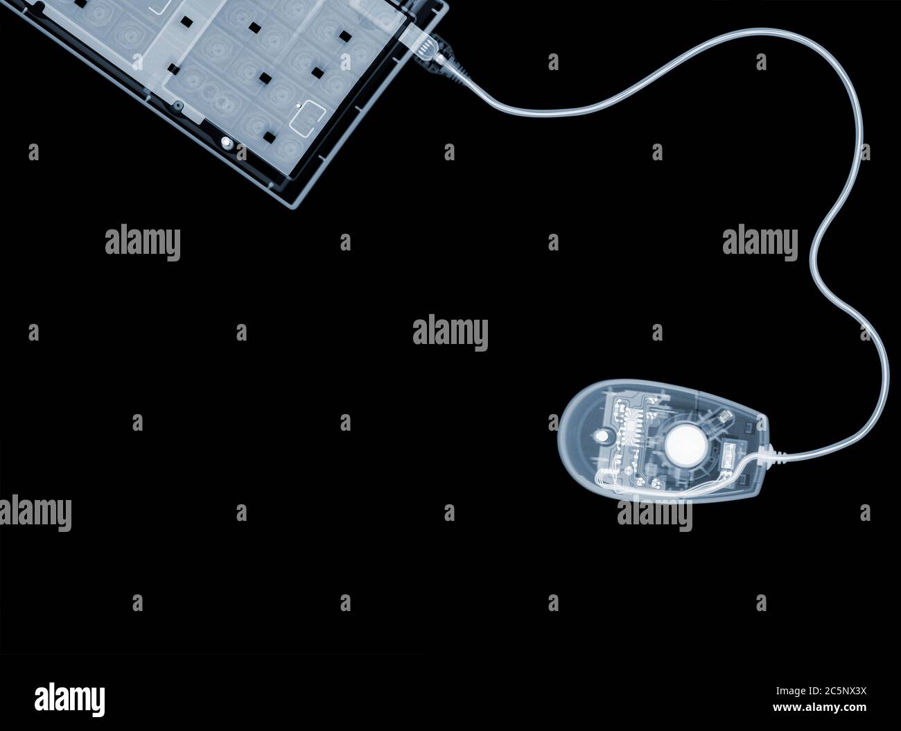 Tastiera e mouse per computer, raggi X. Foto Stock