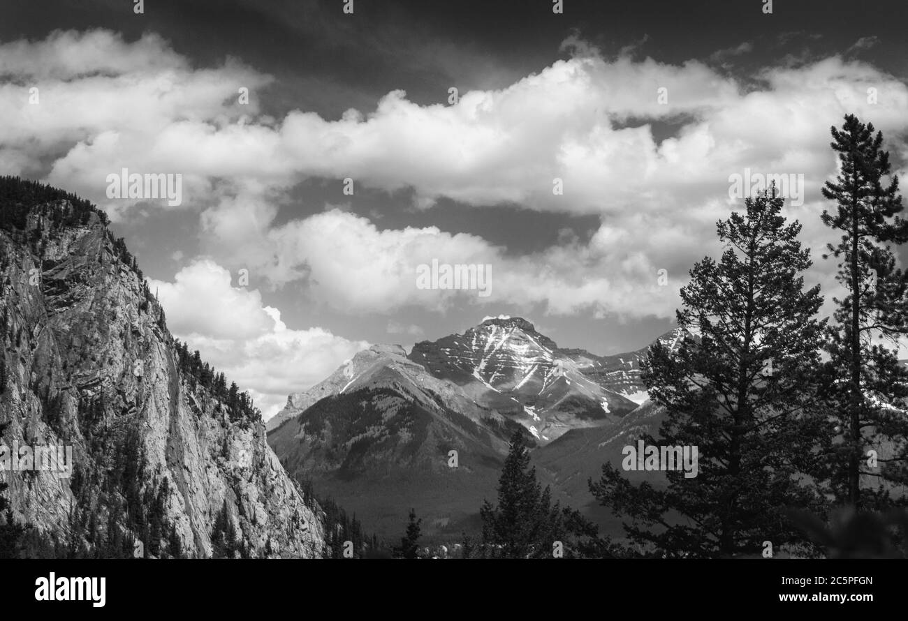 Nero e bianco Banfff Alberta Foto Stock