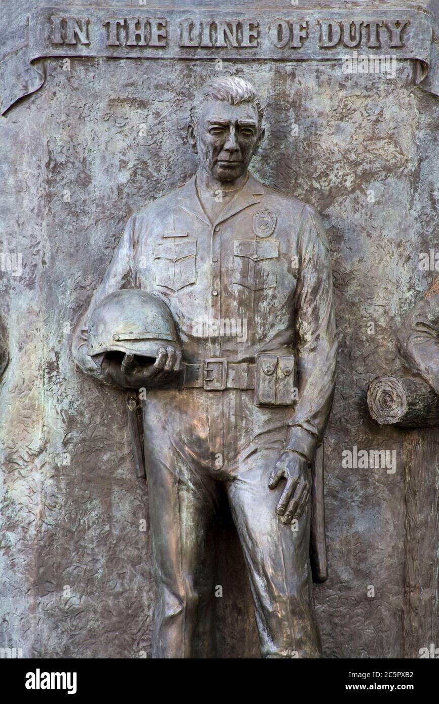 La pace Officer's Memorial sulla Capitol Mall, Sacramento, California, Stati Uniti d'America Foto Stock