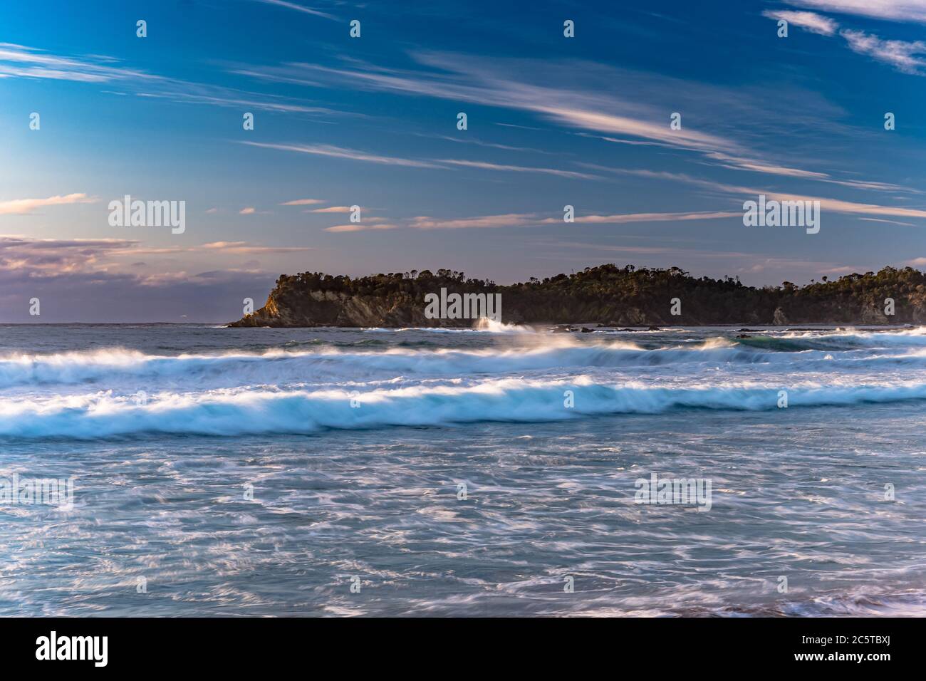 Sunrise Seape a Malua Bay sulla costa meridionale del NSW, Australia. Foto Stock