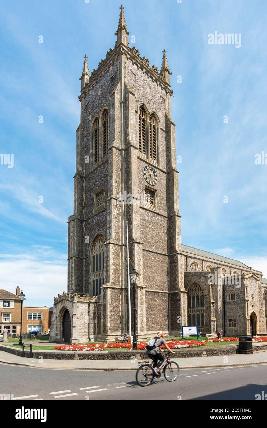 Cromer Church Norfolk, vista della torre della chiesa parrocchiale di San Pietro e San Paolo a Cromer, che sale a 160 metri, è la torre più alta di Norfolk, Regno Unito Foto Stock