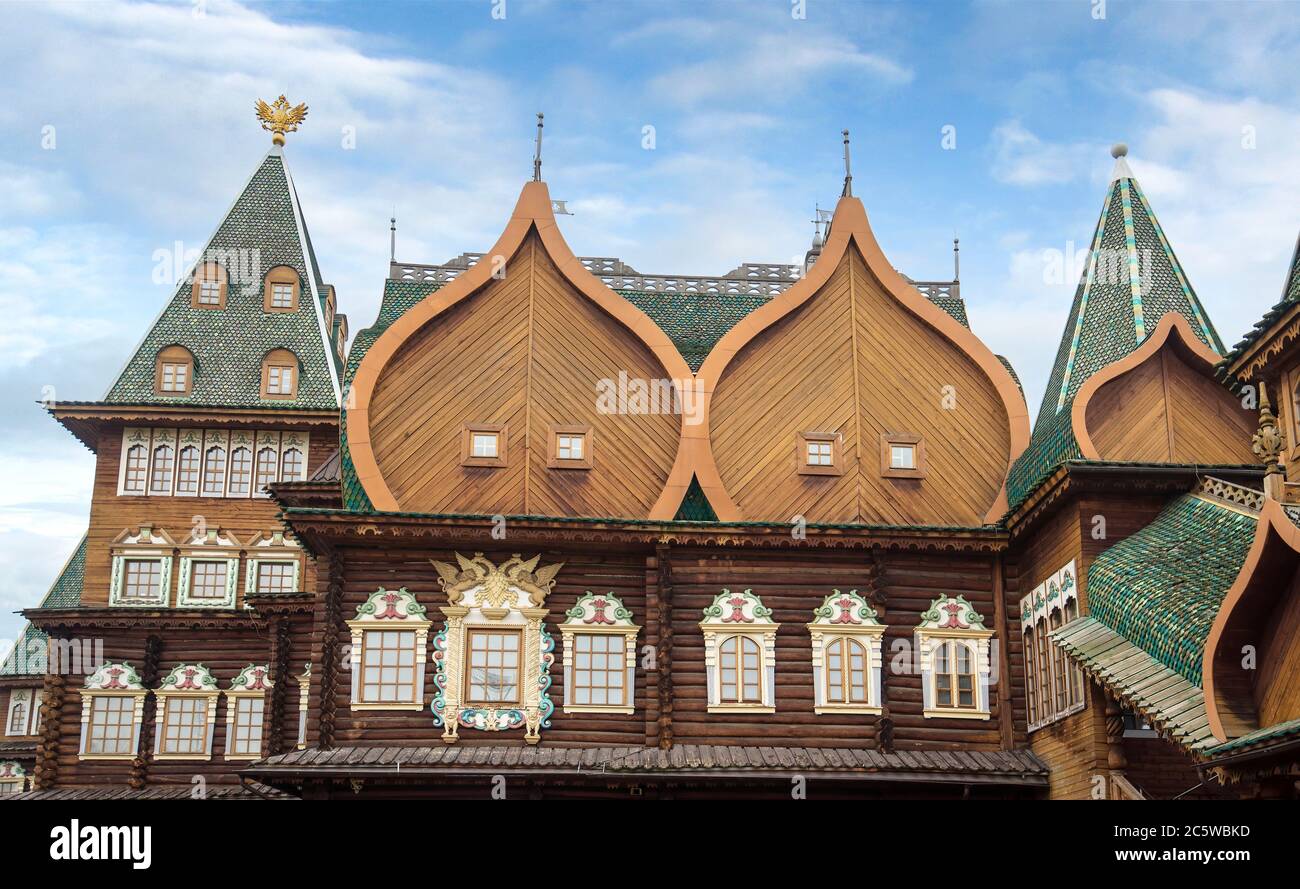 Mosca, Russia. Tsar Aleksey Mikhailovich palazzo in legno o castello (russo: Dvorets) a Kolomenskoye. Residenza reale Museo-Riserva. Foto Stock