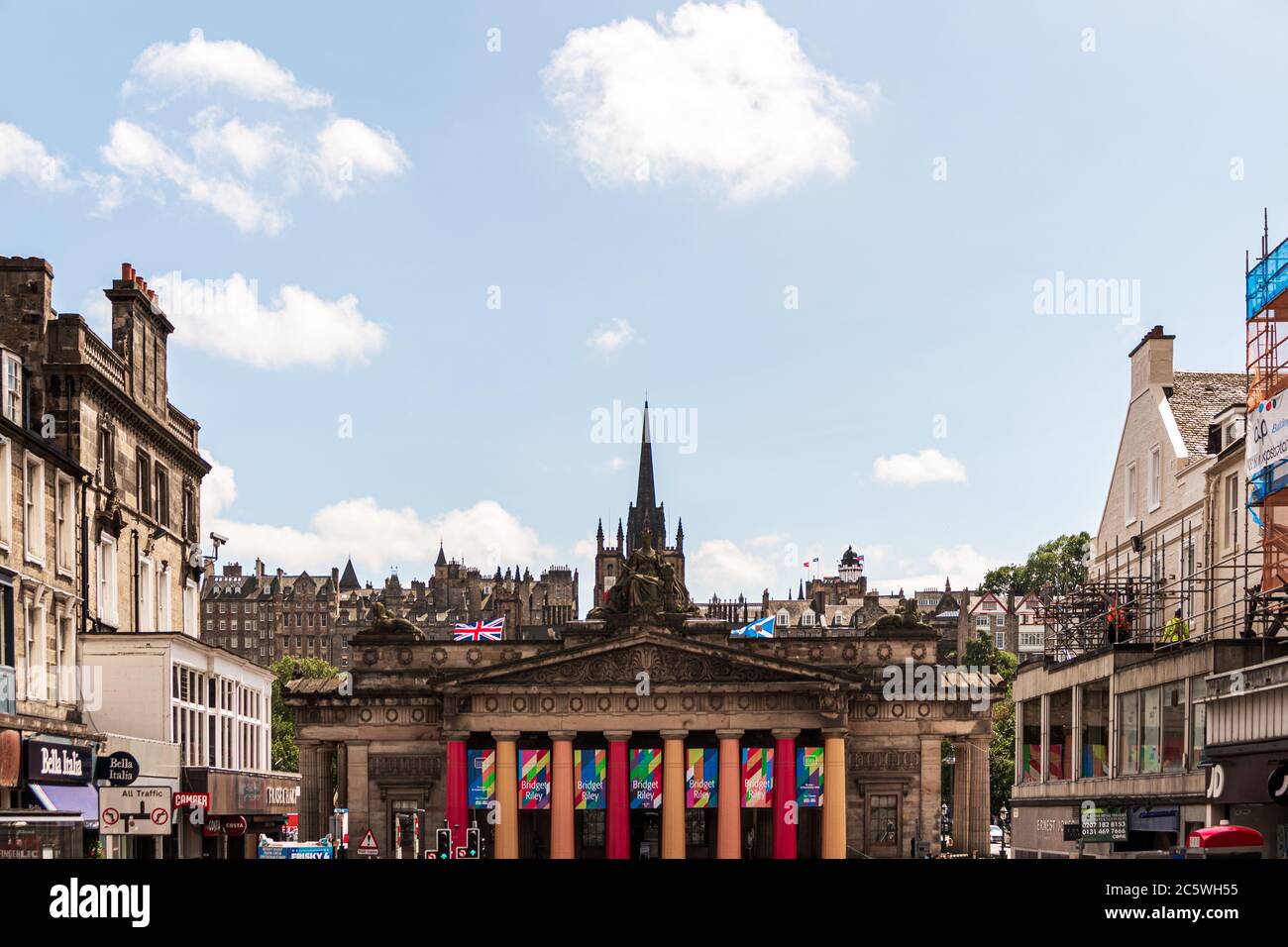 Vista sulla Royal Scottish Academy di Edimburgo, Scozia, Regno Unito Foto Stock