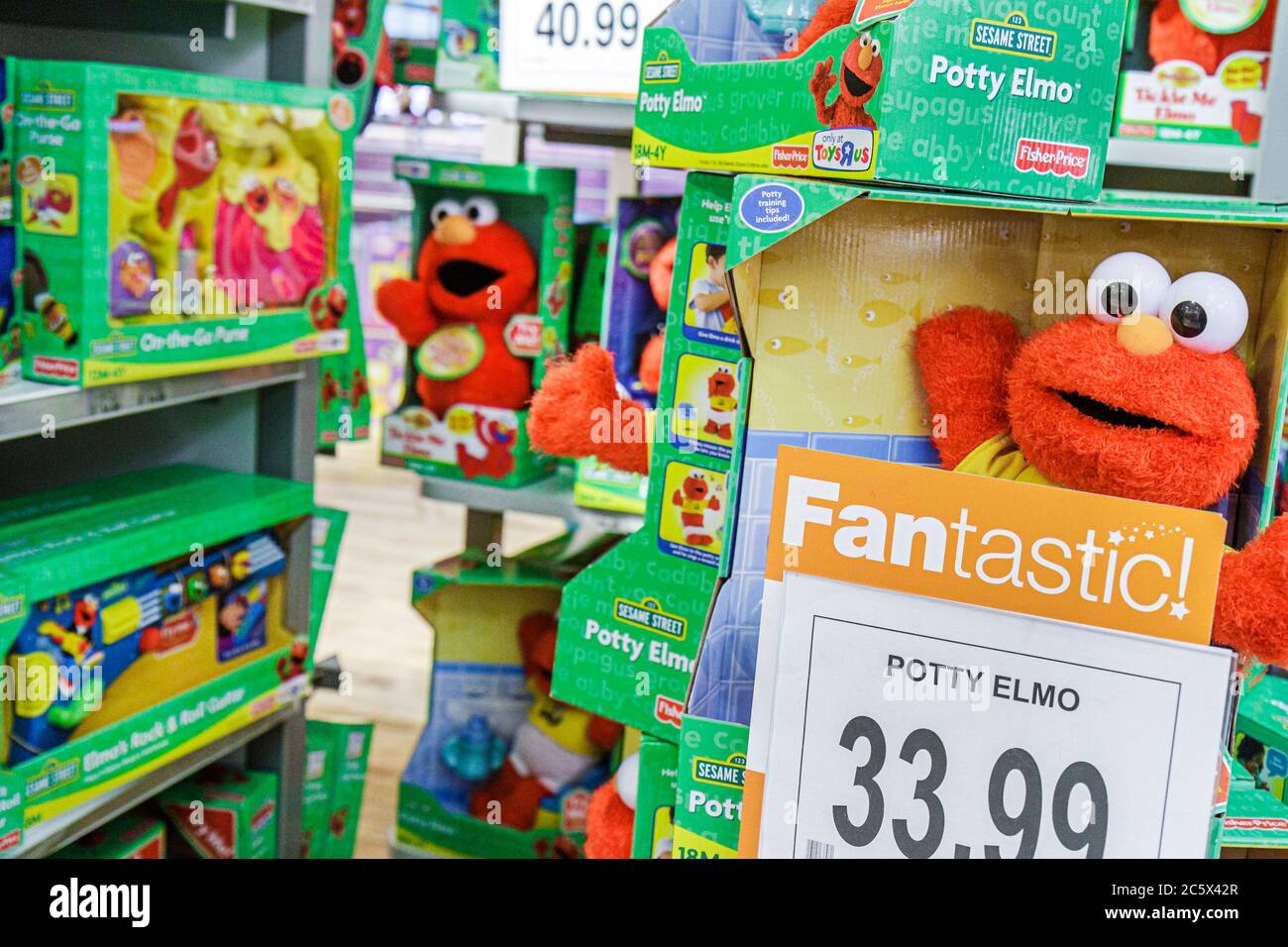 New York City, New York NYC Manhattan, Midtown, Times Square, Toys R Us, catena di negozi di giocattoli, shopping shopping shopping shopping shopping shopping, market market market buy s. Foto Stock