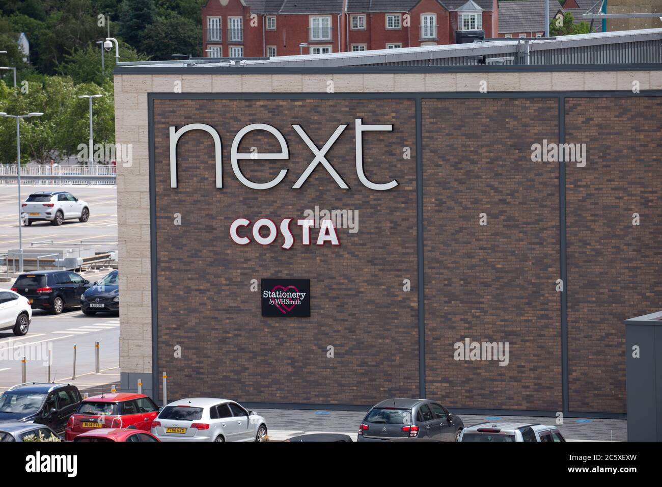 Avanti e Costa segno. Centro commerciale Merry Hill. West Midlands. REGNO UNITO Foto Stock