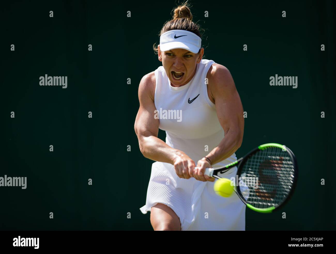 Simona Halep della Romania durante la sua seconda partita al torneo di tennis del Grand Slam Championships 2019 Foto Stock