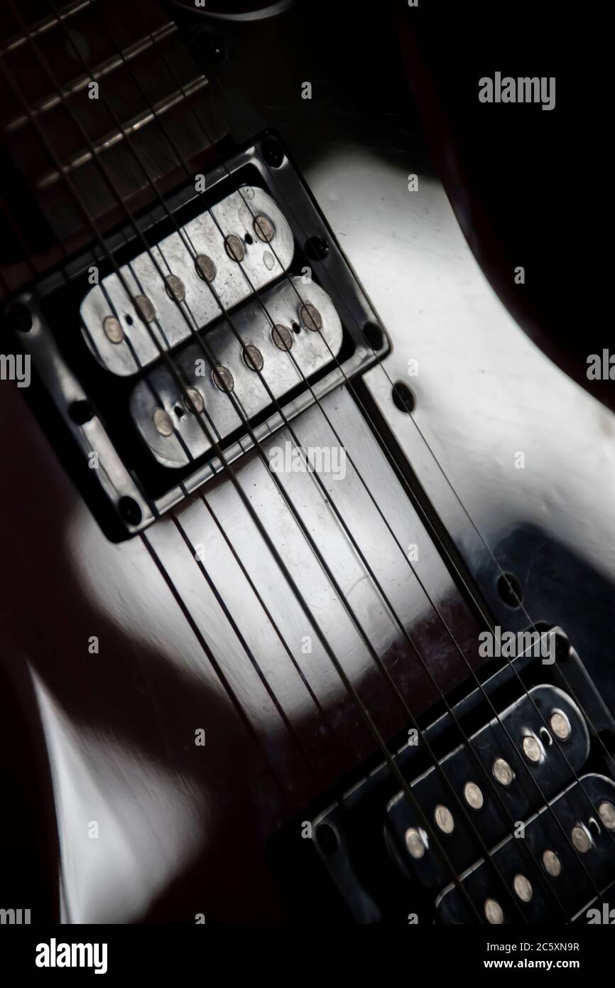 Parti di chitarra elettrica immagini e fotografie stock ad alta risoluzione  - Alamy
