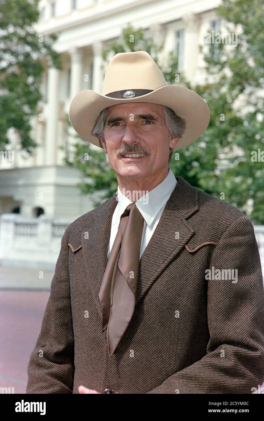 ARCHIVIO: LONDRA, REGNO UNITO. 24 luglio 1989: Dennis Weaver. Foto del file © Paul Smith/Caratteristiche Foto Stock