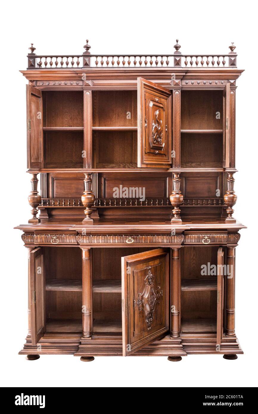 Cucina antica credenza della fine del XIX secolo su uno sfondo bianco. Foto Stock