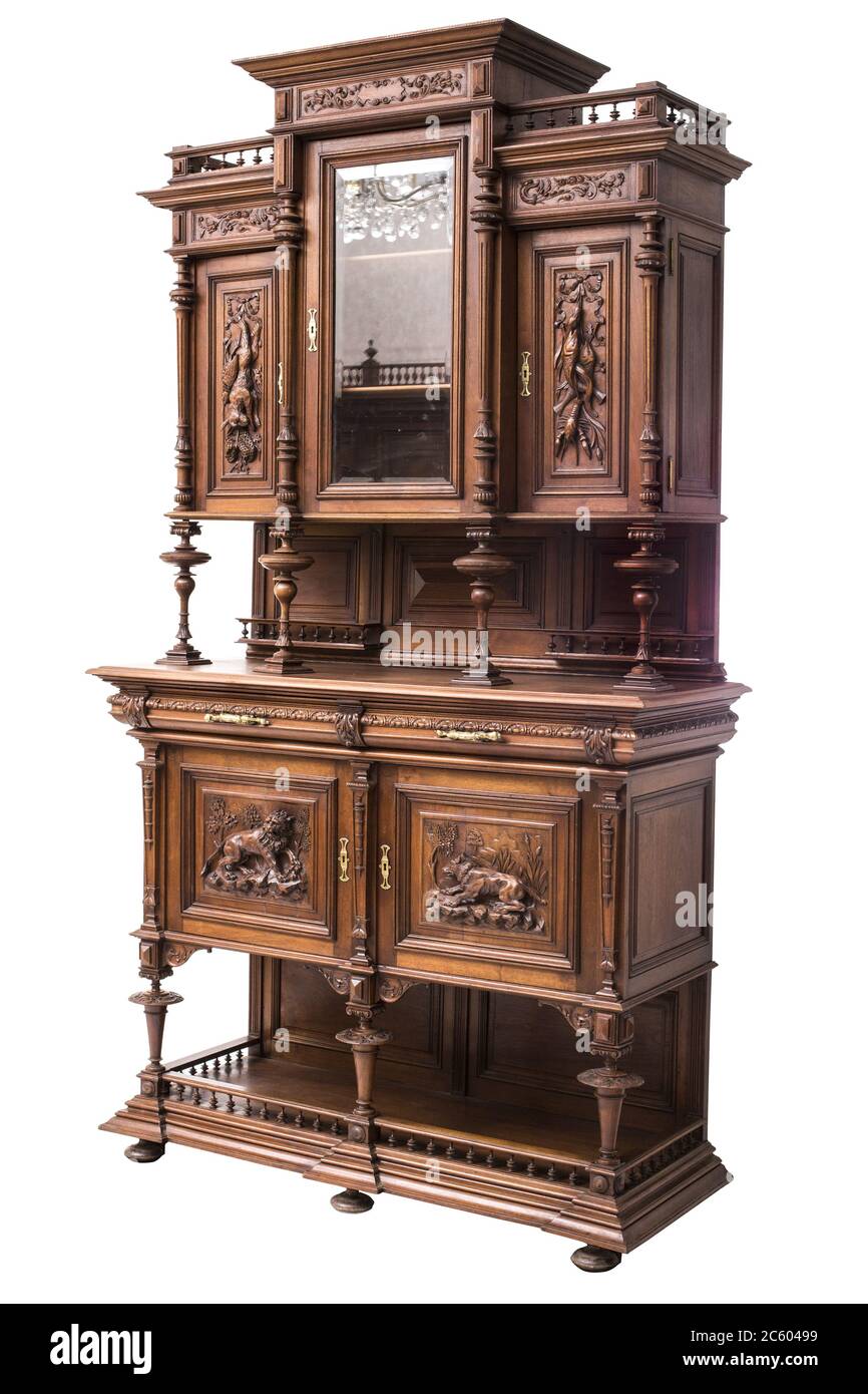 Vecchio originale europeo antico legno scolpito tavolo a buffet armadio Foto Stock