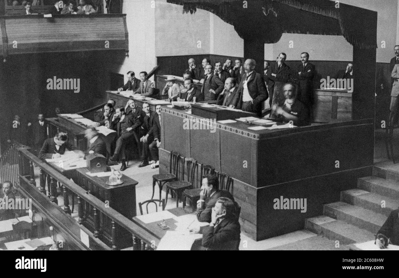 Il ministro olandese degli Affari esteri Carnaby ha pronunciato un discorso in qualità di presidente della conferenza della Lega delle Nazioni a Ginevra. 1921 Foto Stock