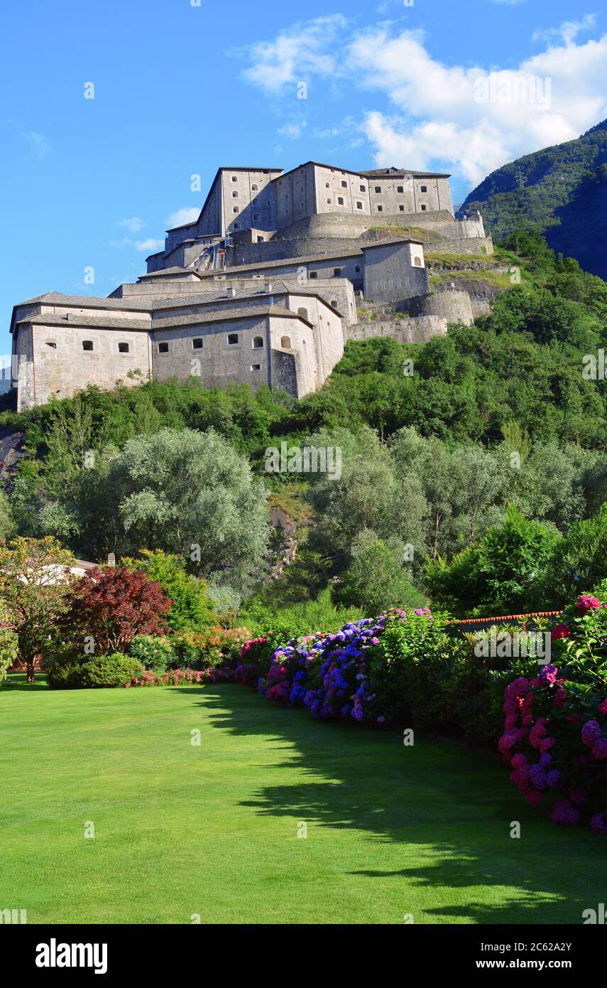 Bard, Valle d'Aosta/Italia- vista del Forte di Bard. Foto Stock