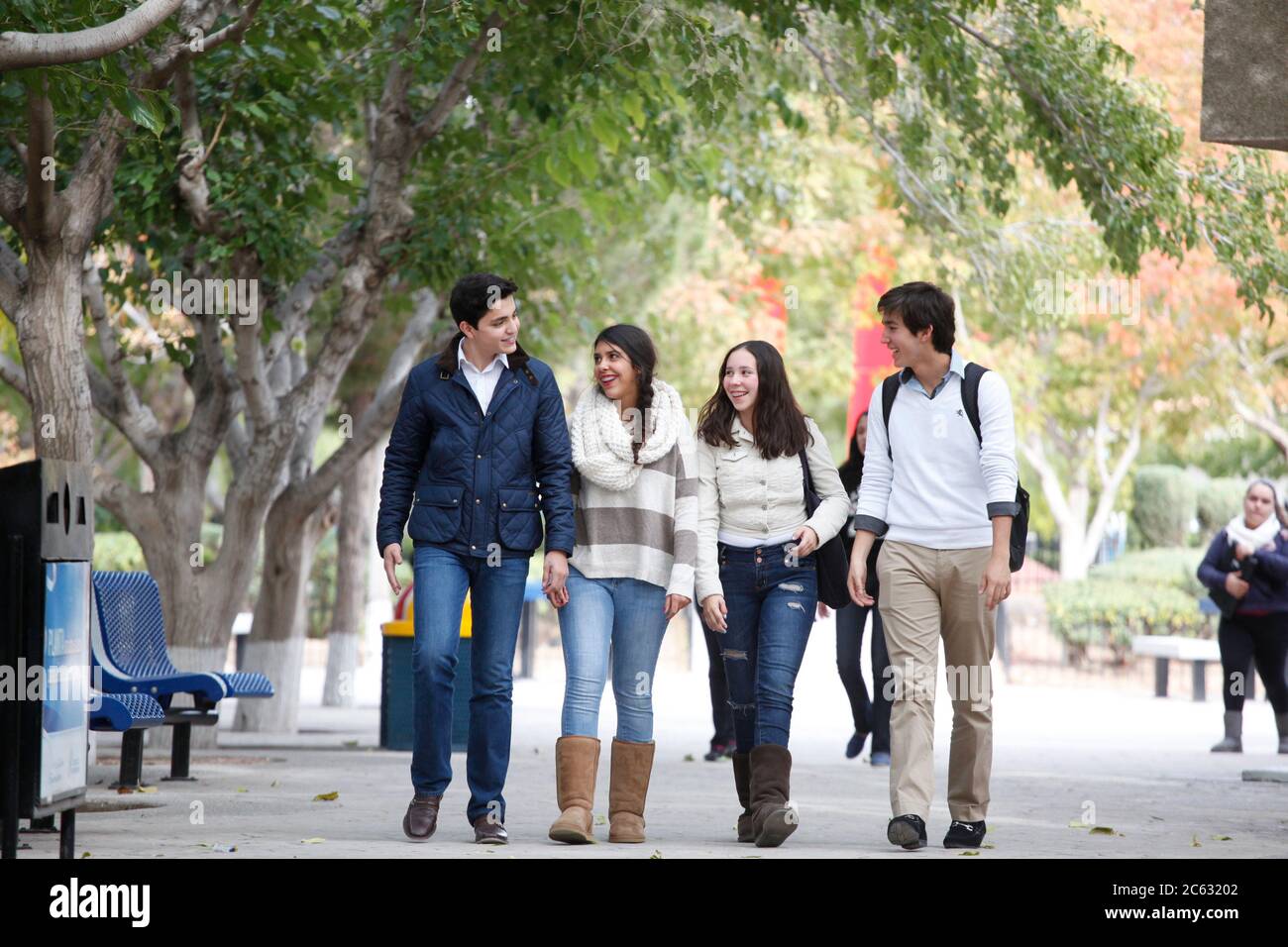 Studenti universitari, Instituto Tecnológico de Monterrey, Campus Juarez, istruzione, studenti universitari, sistema educativo, dirigente, studente di successo, vita studentesca, successo, exa tec, exatec, business, imprenditore, (Photo: Di Estudiantes de la universidad, Instituto Tecnológico de Monterrey, Campus Juarez, educatacion, universitarios, sistema educativo, ejecutivo, estudiante exitoso, vida estudiantil, exito, exa tec, exatec, negocios, emprendedor, (Photo: By JoseLuisez/NortePhoto.com) Foto Stock