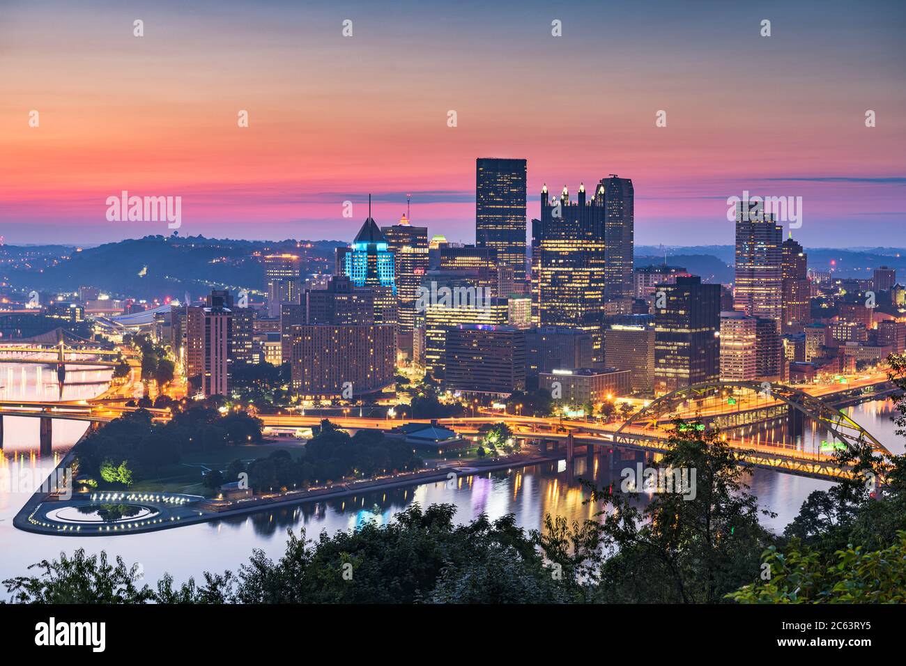 Pittsburgh, Pennsylvania, USA, il paesaggio urbano del centro di The Point Foto Stock