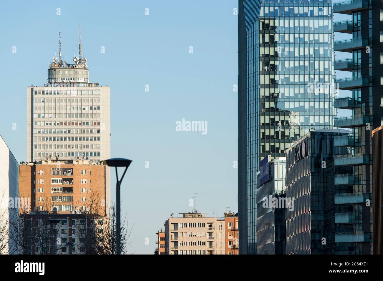 Italia, Lombardia, Milano, dettaglio dei grattacieli del Distretto Samsung e degli edifici di Via Vittor Pisani Foto Stock