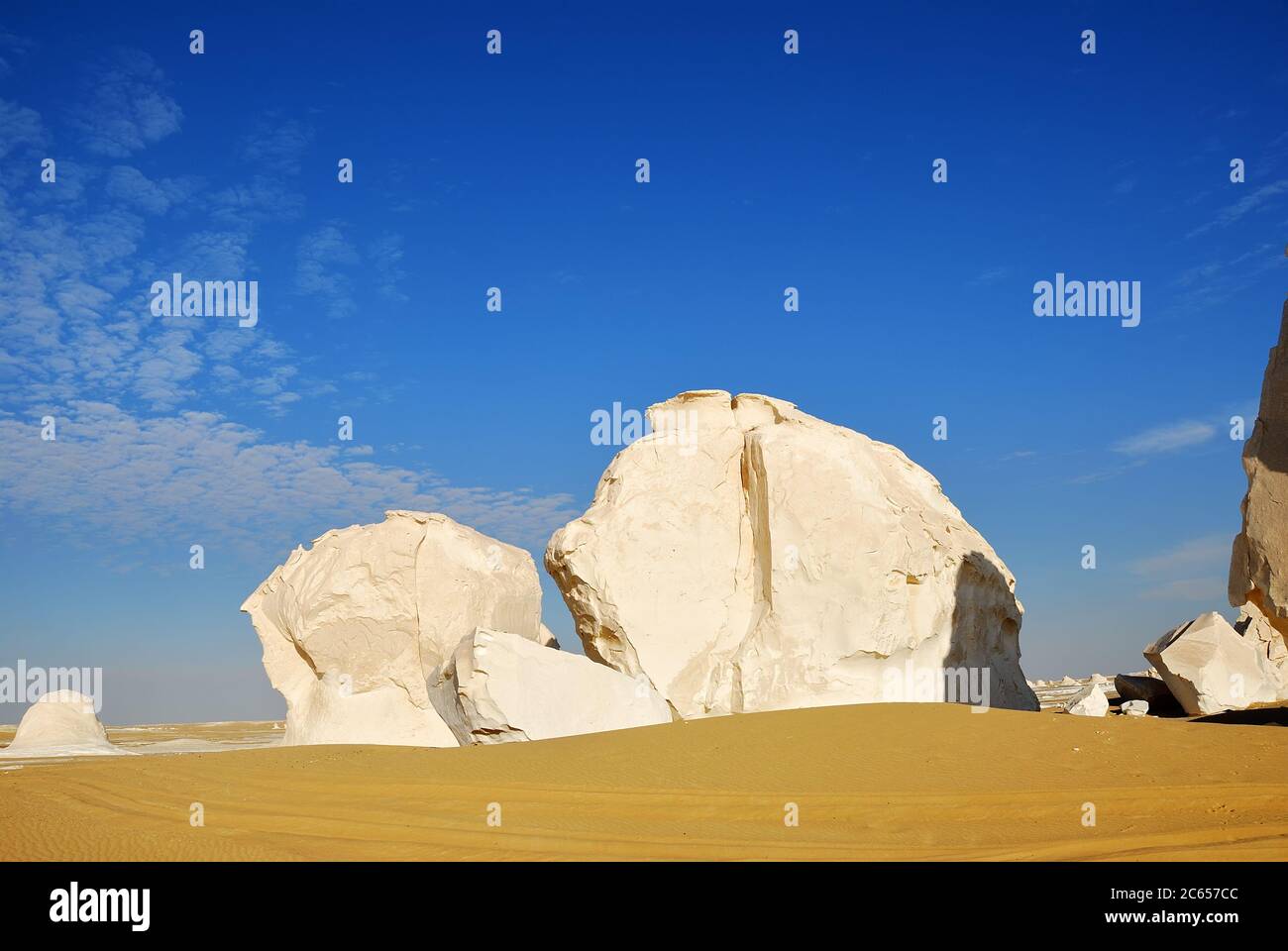 Belle formazioni rocciose astratte della natura, aka sculture nel deserto Bianco Occidentale, Sahara. Egitto Foto Stock