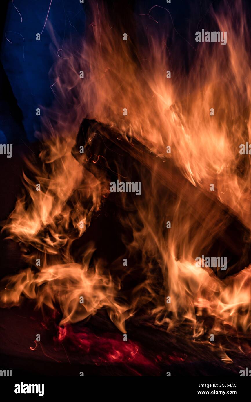 Apri il fuoco di legno Foto Stock