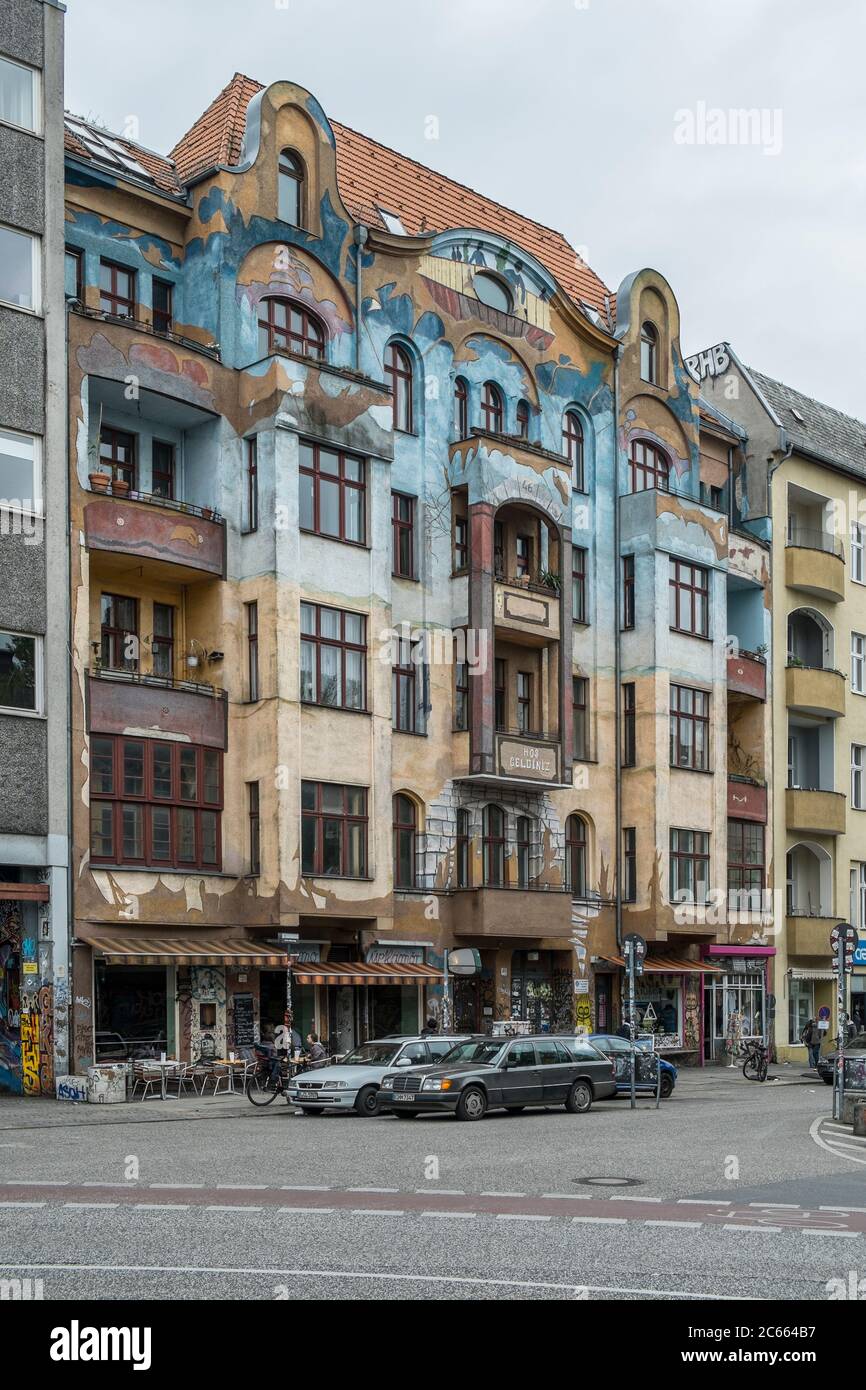 Occupata casa colorata a Berlino Foto Stock