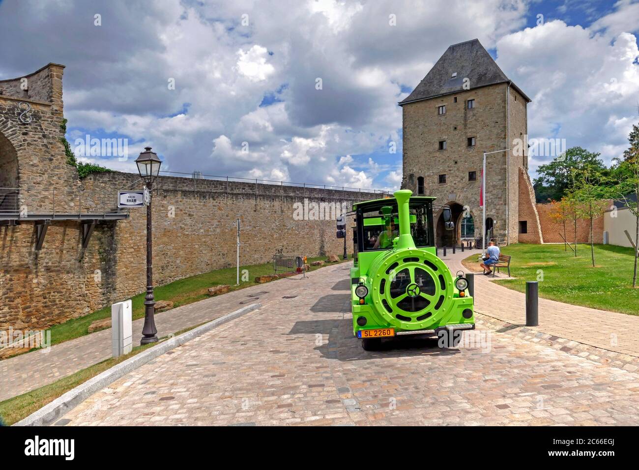 Mura della città vecchia sull'Plateau du Rham, Lussemburgo Foto Stock