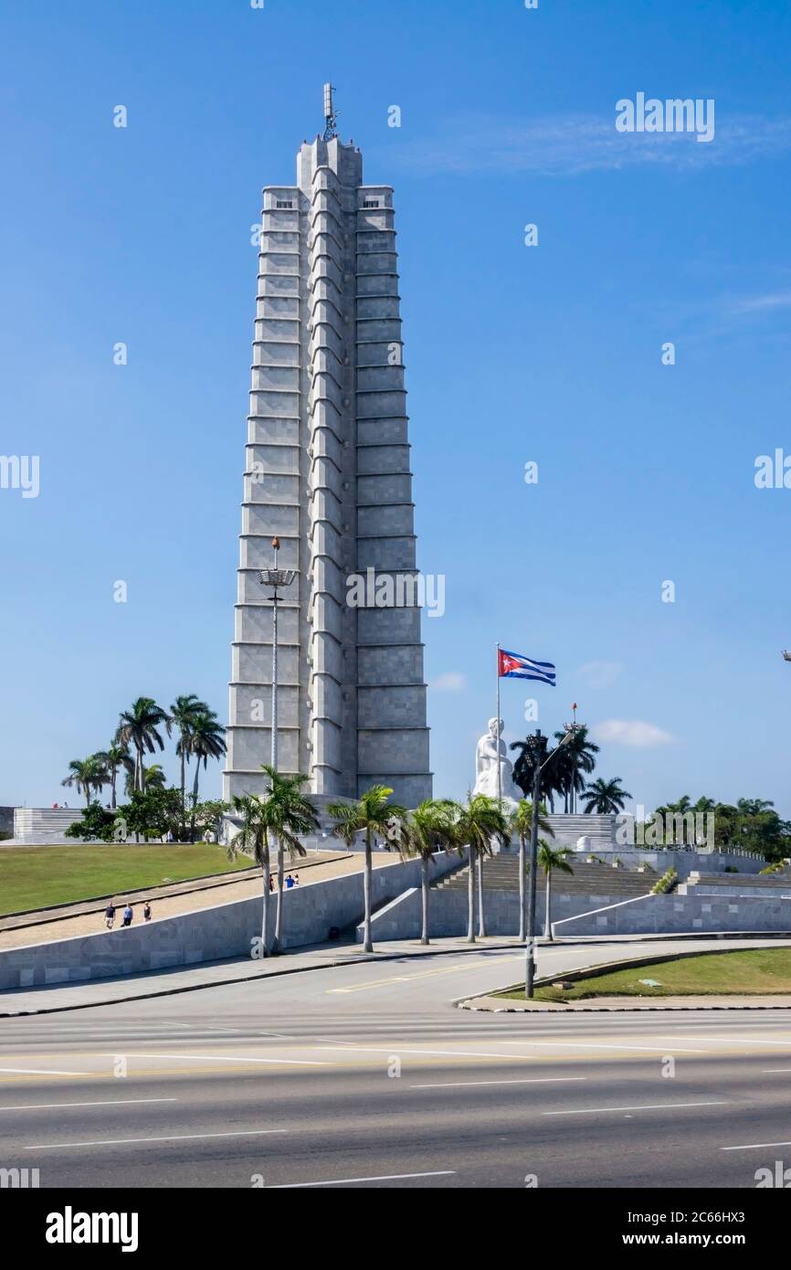 Cuba, l'Avana, Plaza de la Revolución, il monumento commemorativo di José Martí Foto Stock