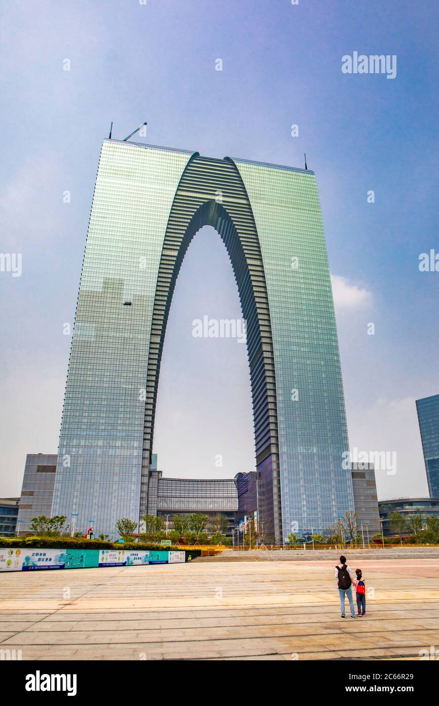 Cina, Suzhou città, porta dell'edificio d'Oriente Foto Stock