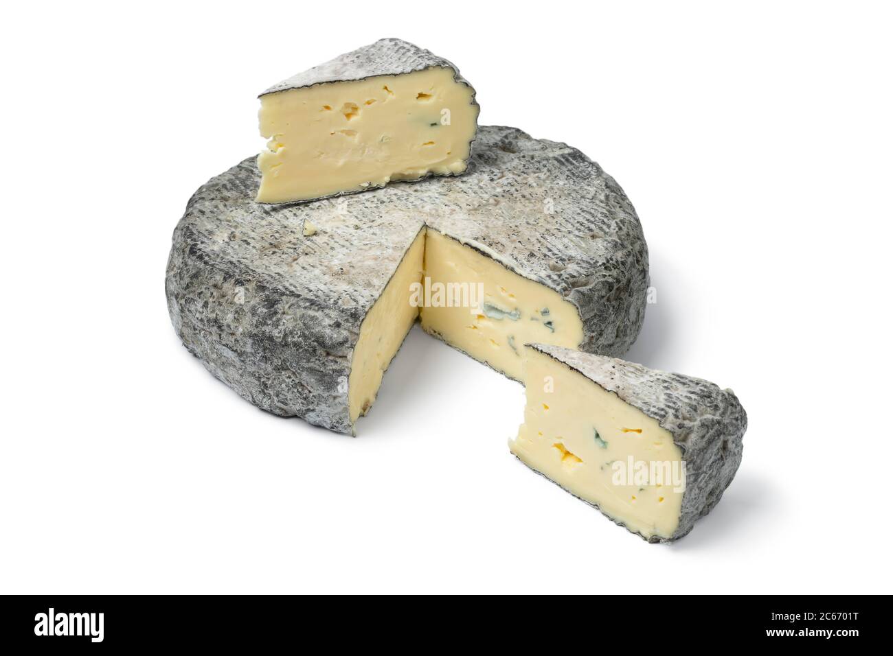 Formaggio fresco francese rochebaron e pezzi isolati su sfondo bianco Foto Stock