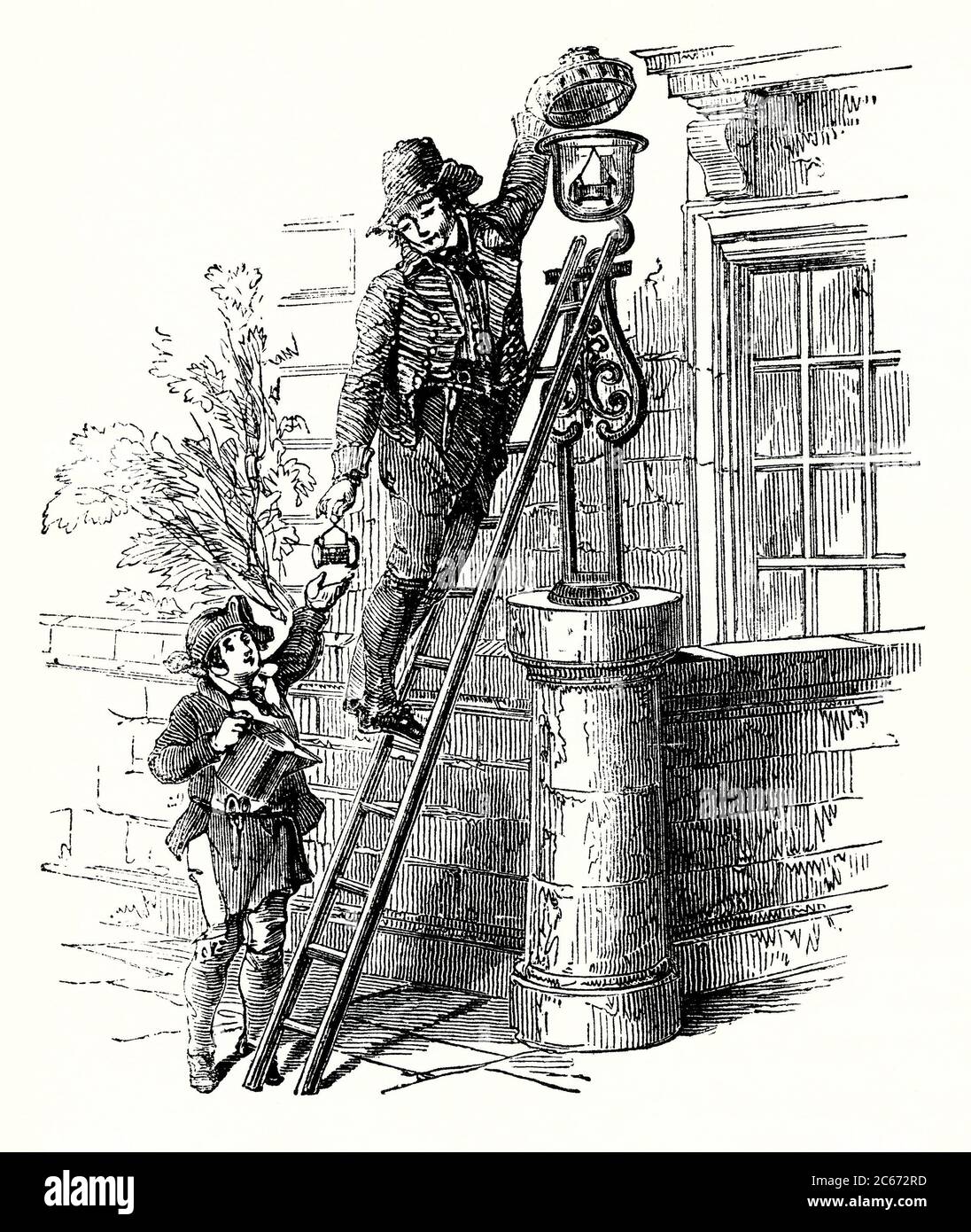 Una vecchia incisione di un lamplighter – era una persona impiegata per illuminare e mantenere la candela o, più tardi, le luci di strada a gas. Le luci venivano accese ogni sera, generalmente per mezzo di uno stoppino su un palo lungo. Qui un lamplighter sta salendo una scala per riempire l'olio nella luce. All'alba, tornavano a spegnere la luce. Le prime luci di strada erano generalmente candele piene o olio (e liquidi simili) con pulcini. Nel 19 ° secolo, l'illuminazione a gas divenne dominante. Foto Stock