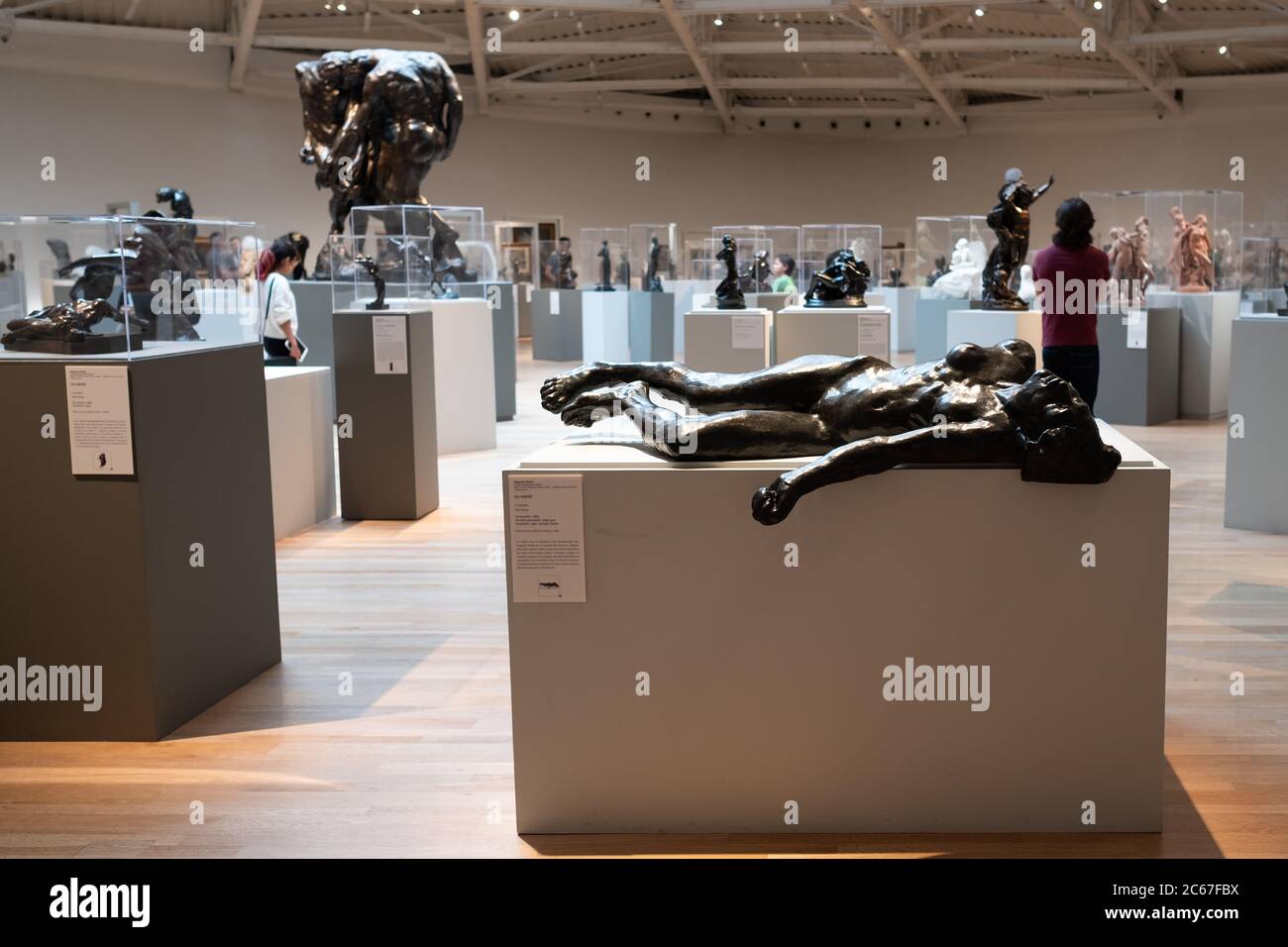 Interno del Museo Soumaya con famose opere di Auguste Rodin Foto Stock